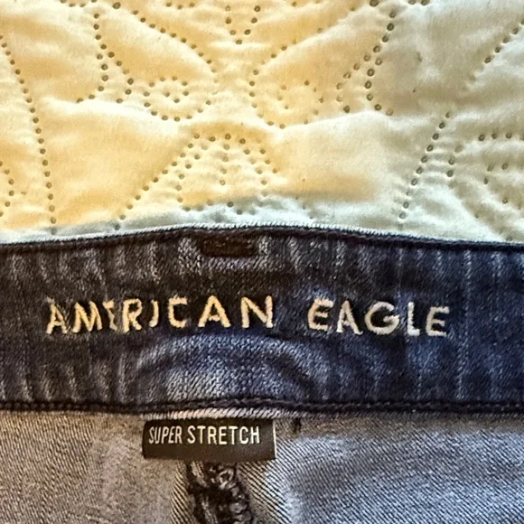 American Eagle Outfitters Women's Deep Indigo Jeggings - Picture 2 of 3